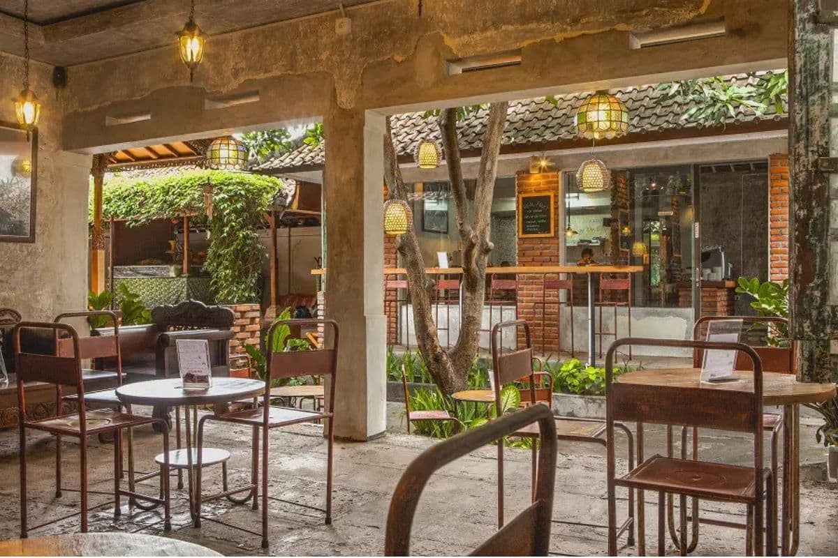 cafe di denpasar