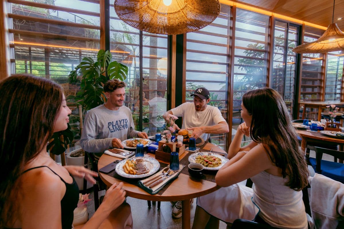 restaurants in canggu