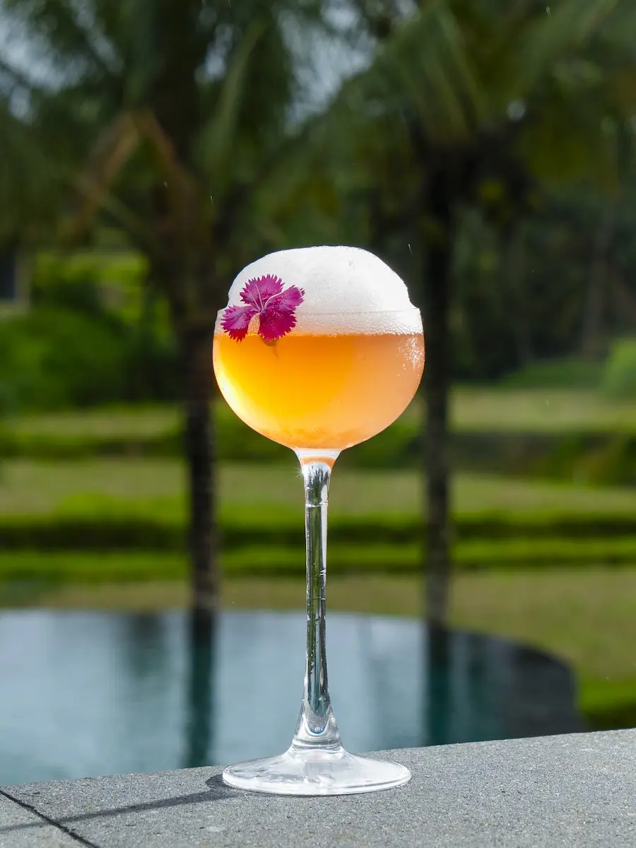 Aura Bar