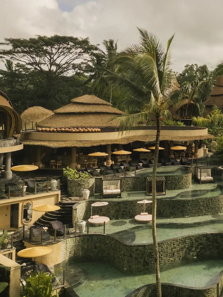 Aura Bar